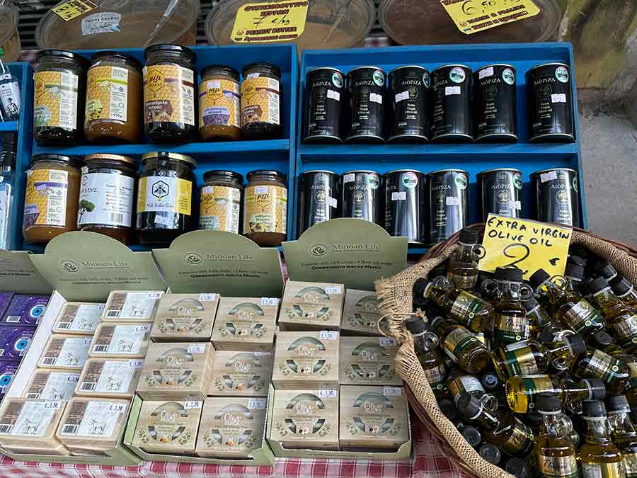 ΕΝ ΘΕΣΣΑΛΟΝΙΚΗ Παντοπωλείο - Είδη Ζαχαροπλαστικής