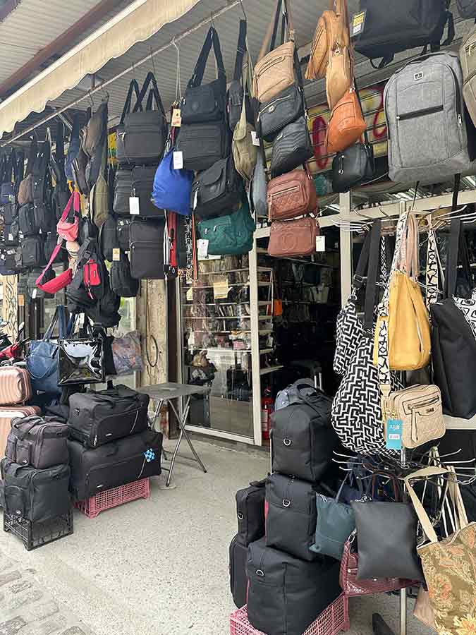 Τσάντες - Είδη Ταξιδίου