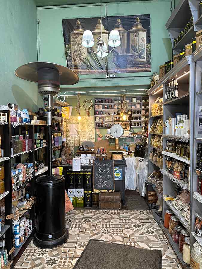 Παντοπωλείο - Ελαιοπωλείο