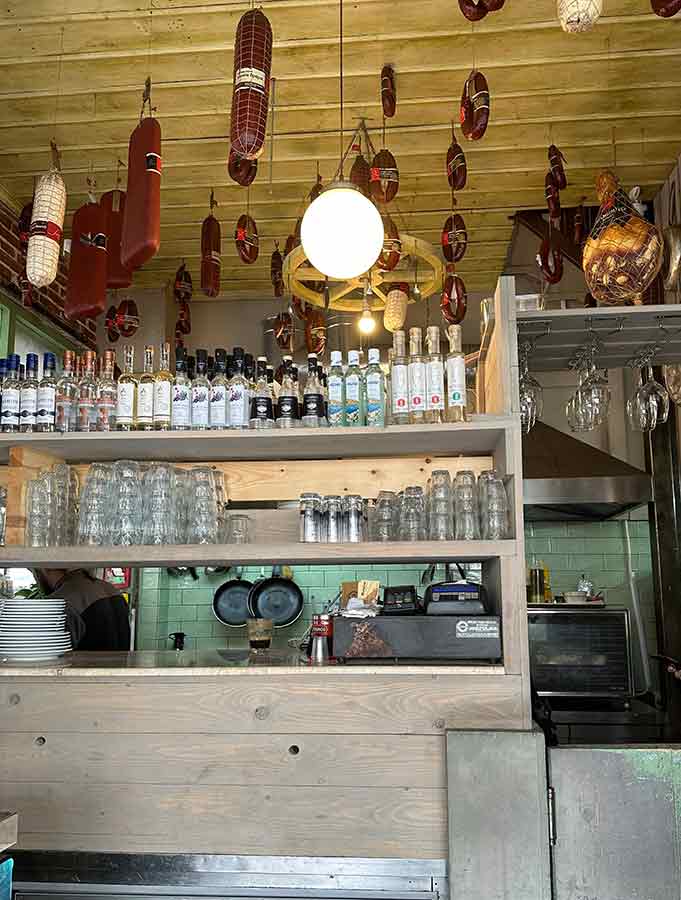 Καφενείο - Μεζεδοπωλείο